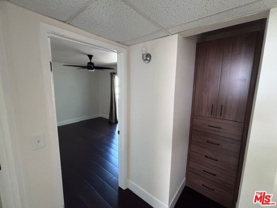 720 N Eucalyptus Avenue - Photo 9