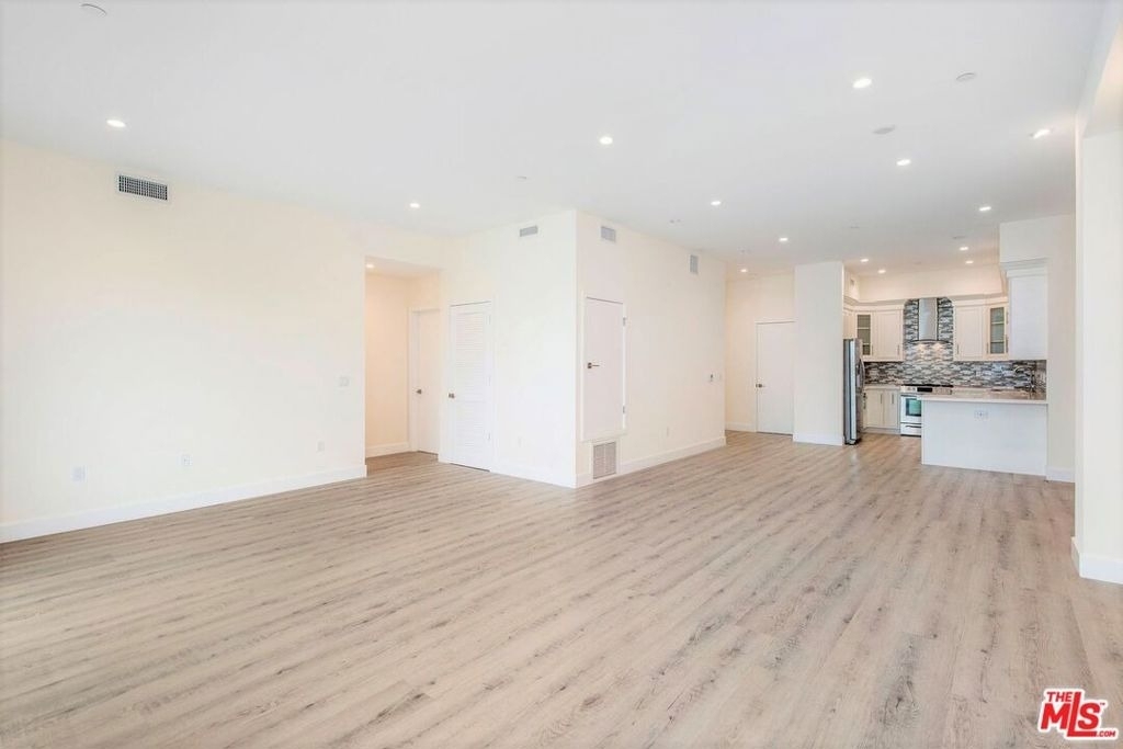 1237 S Holt Avenue - Photo 1