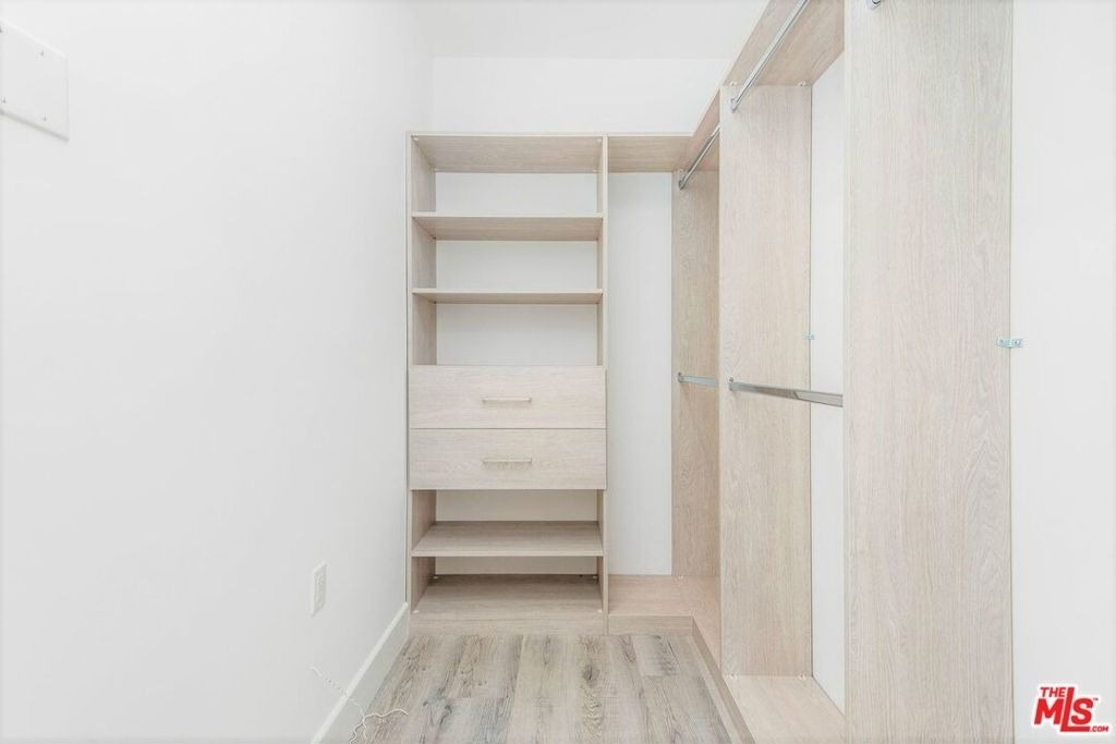 1237 S Holt Avenue - Photo 7