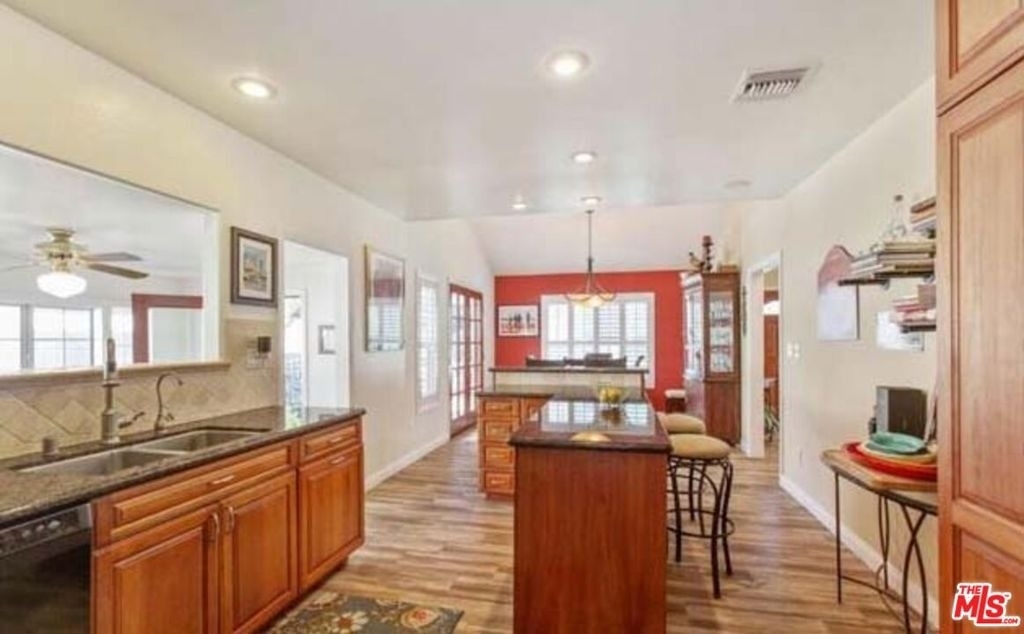 2340 Caldero - Photo 4