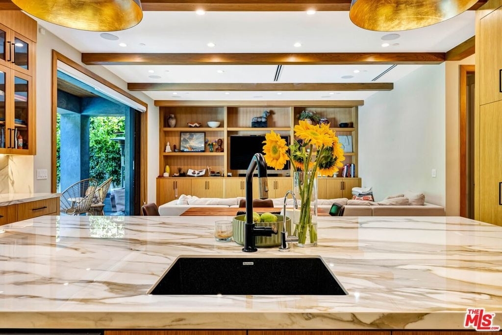 4145 Tujunga Avenue - Photo 19