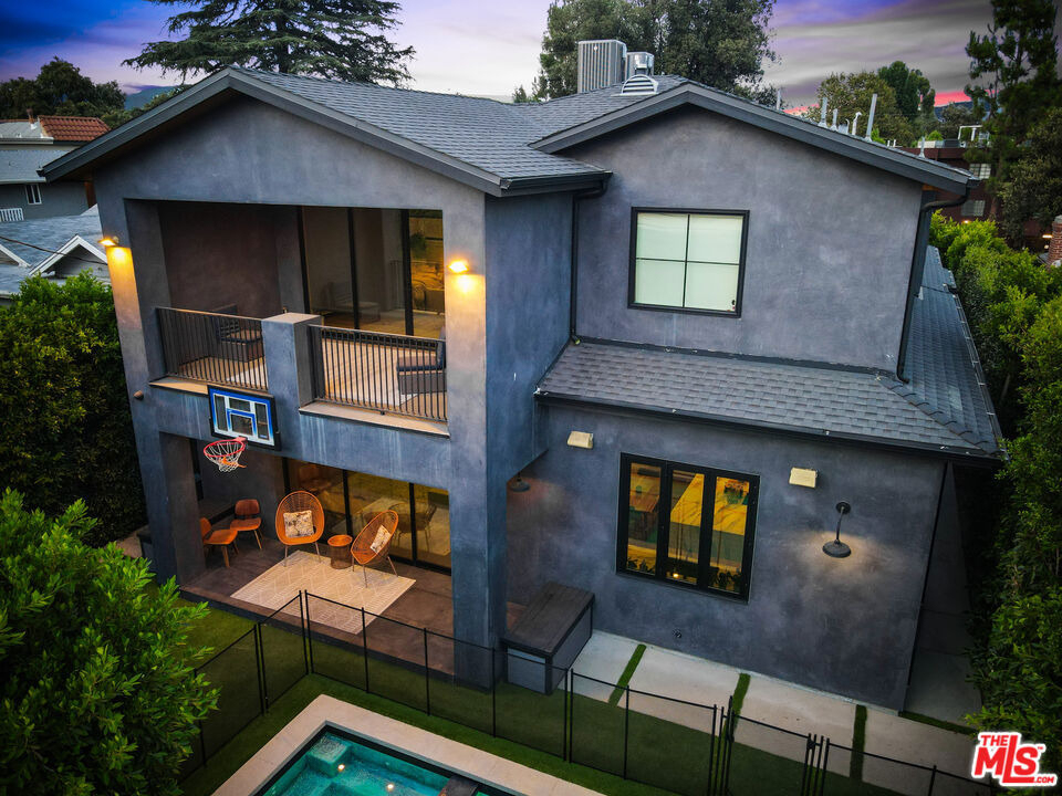 4145 Tujunga Avenue - Photo 32