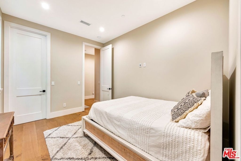 4145 Tujunga Avenue - Photo 12