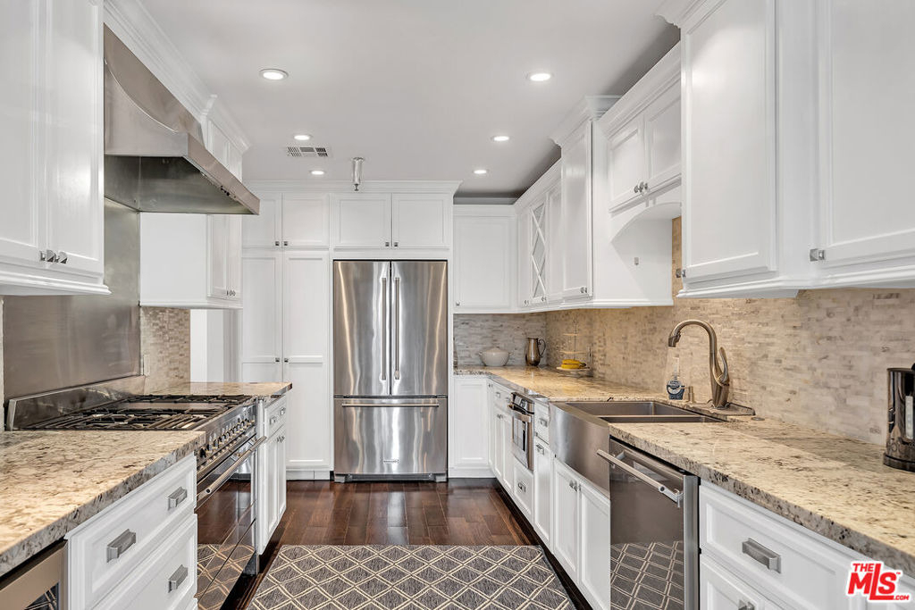 1040 4th Street - Photo 9