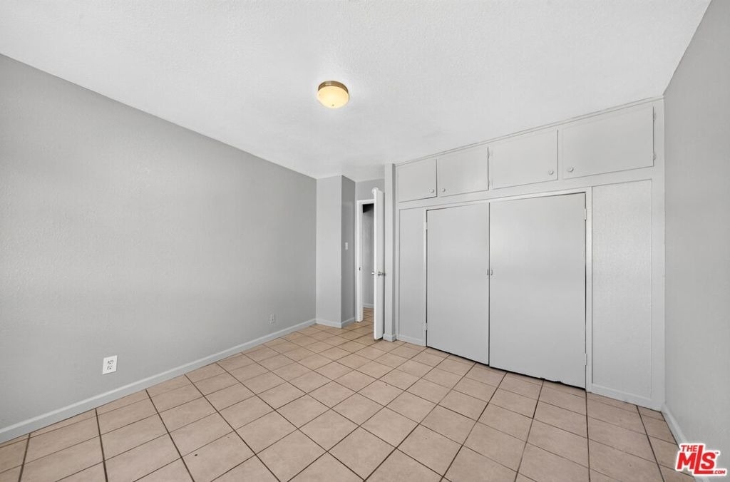 3220 Carlin Avenue - Photo 10