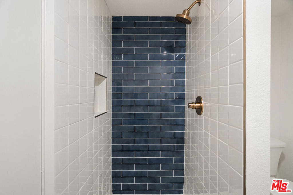 4658 Don Lorenzo Drive - Photo 10