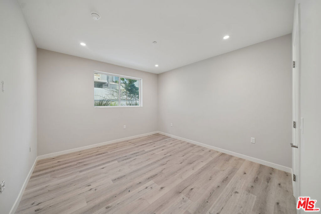 1051 S Corning Street - Photo 16