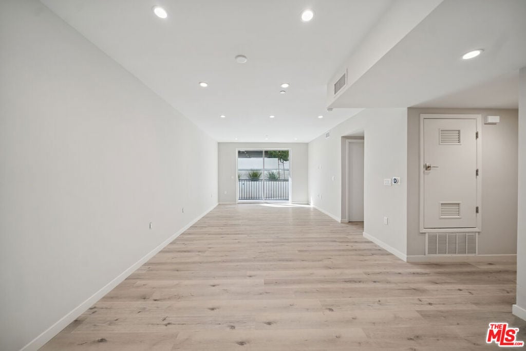 1051 S Corning Street - Photo 2