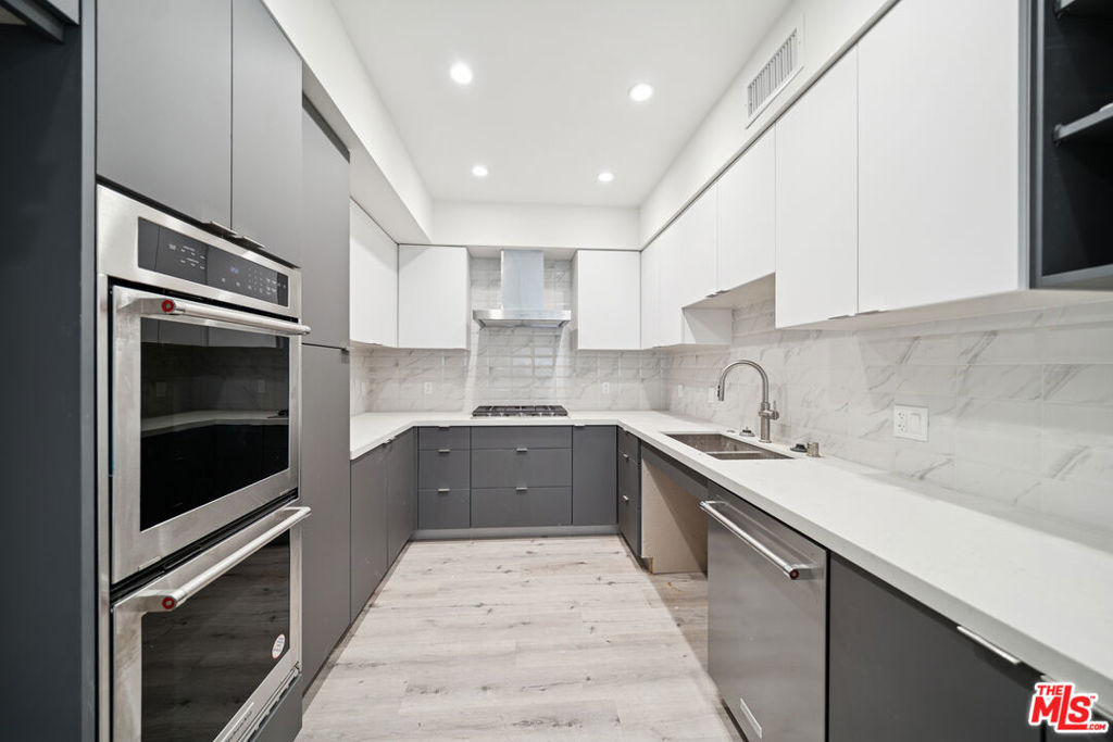 1051 S Corning Street - Photo 5