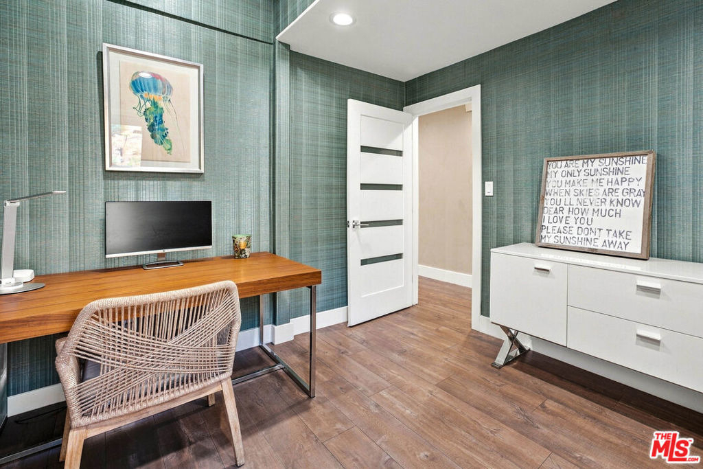 20345 Seaboard Road - Photo 21