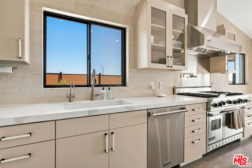 20345 Seaboard Road - Photo 10