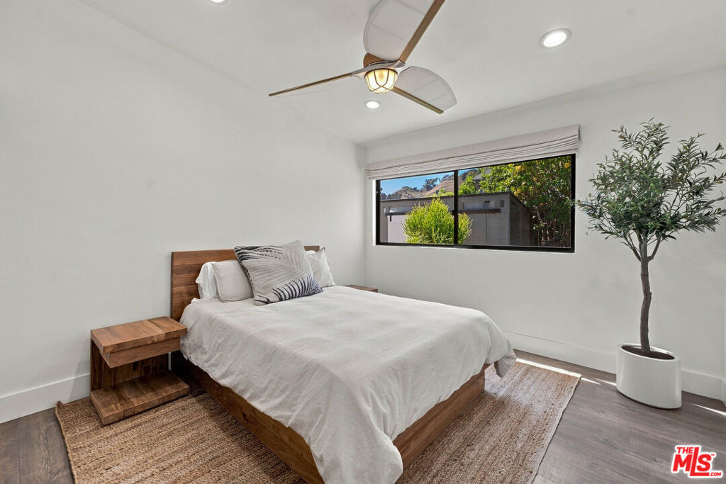 20345 Seaboard Road - Photo 17