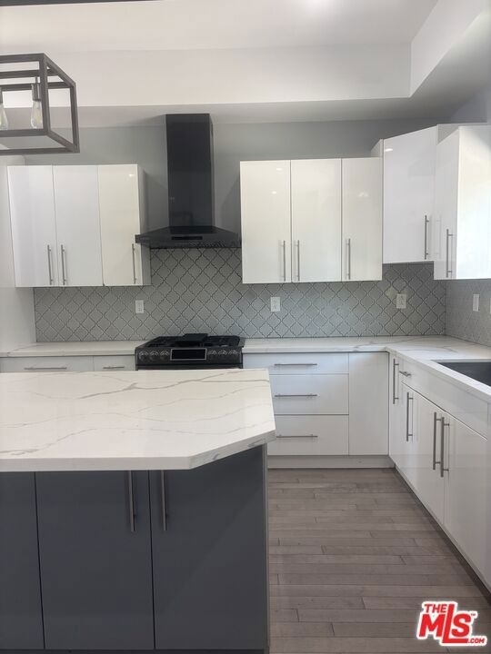 7925 Kittyhawk Avenue - Photo 3