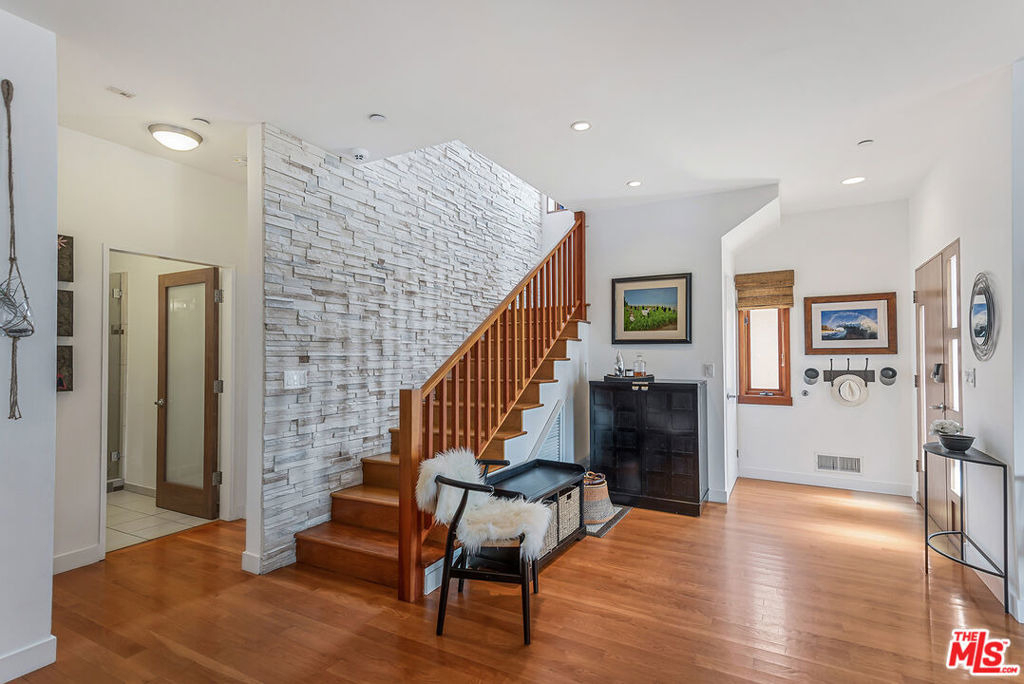 4236 Moore Street - Photo 17