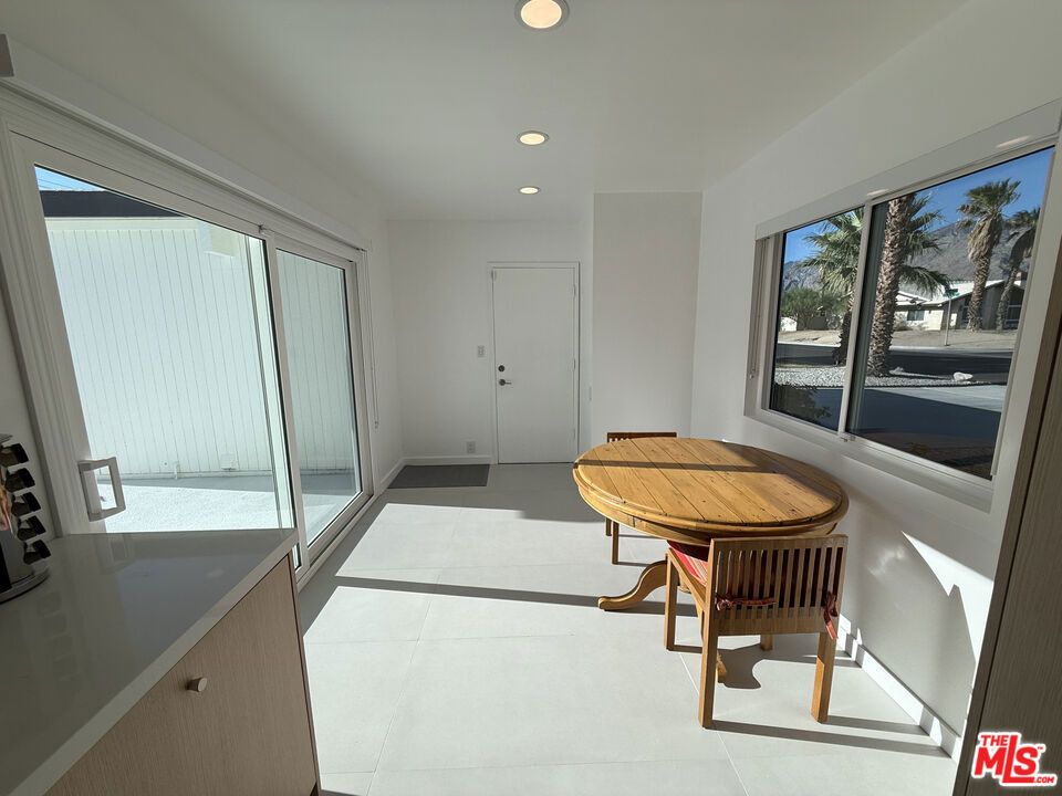 3060 N Farrell Drive - Photo 11