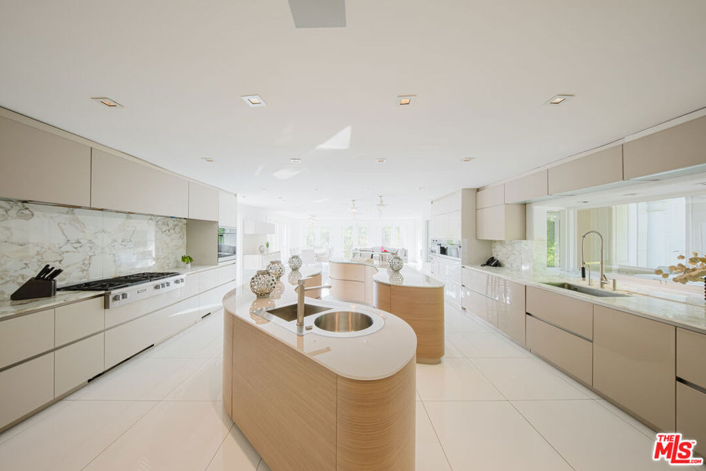 277 St Pierre Road - Photo 8