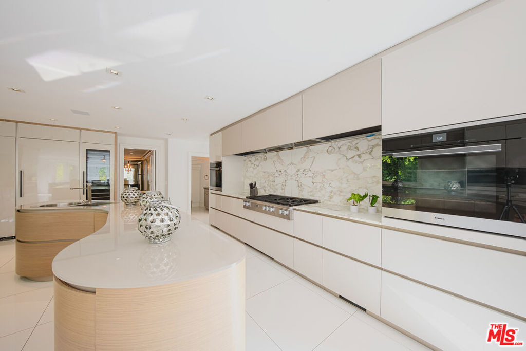 277 St Pierre Road - Photo 9