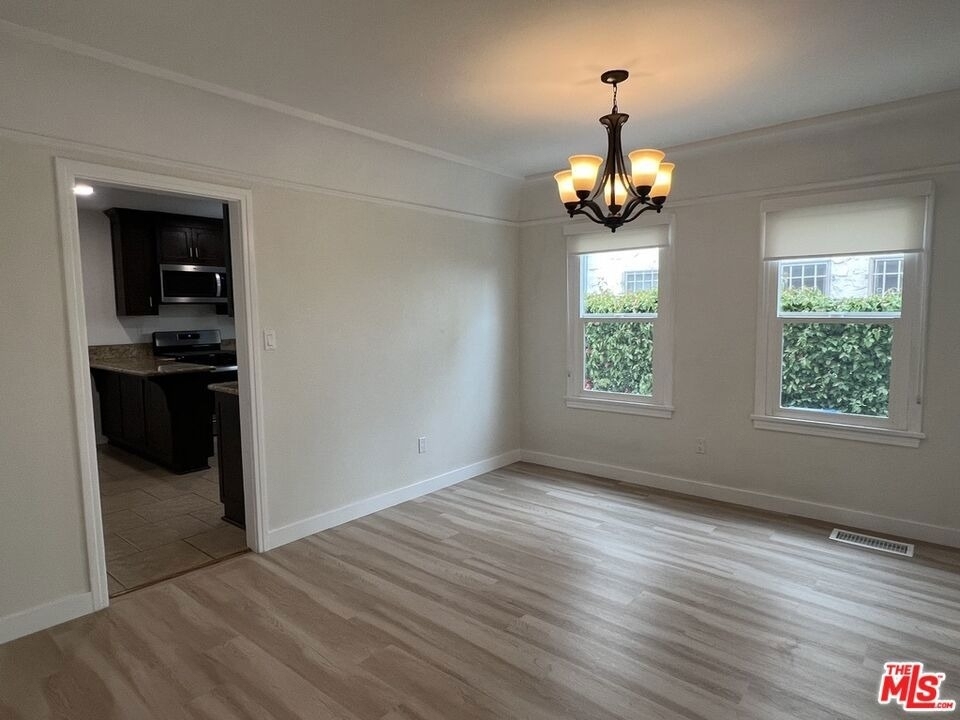 1284 S Highland Avenue - Photo 4