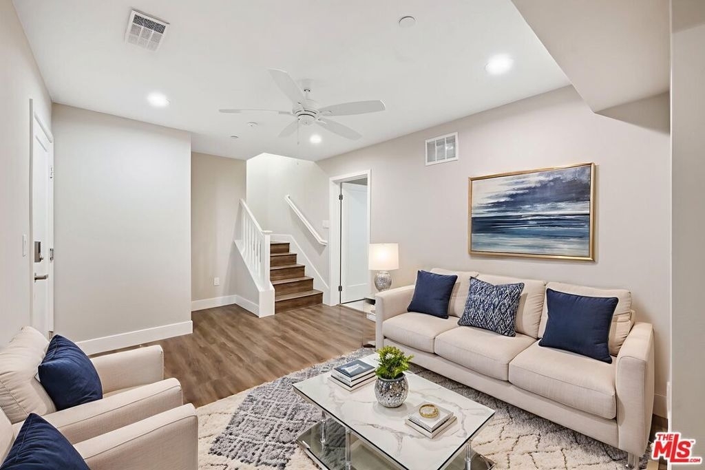 4429 Paxton Place - Photo 9