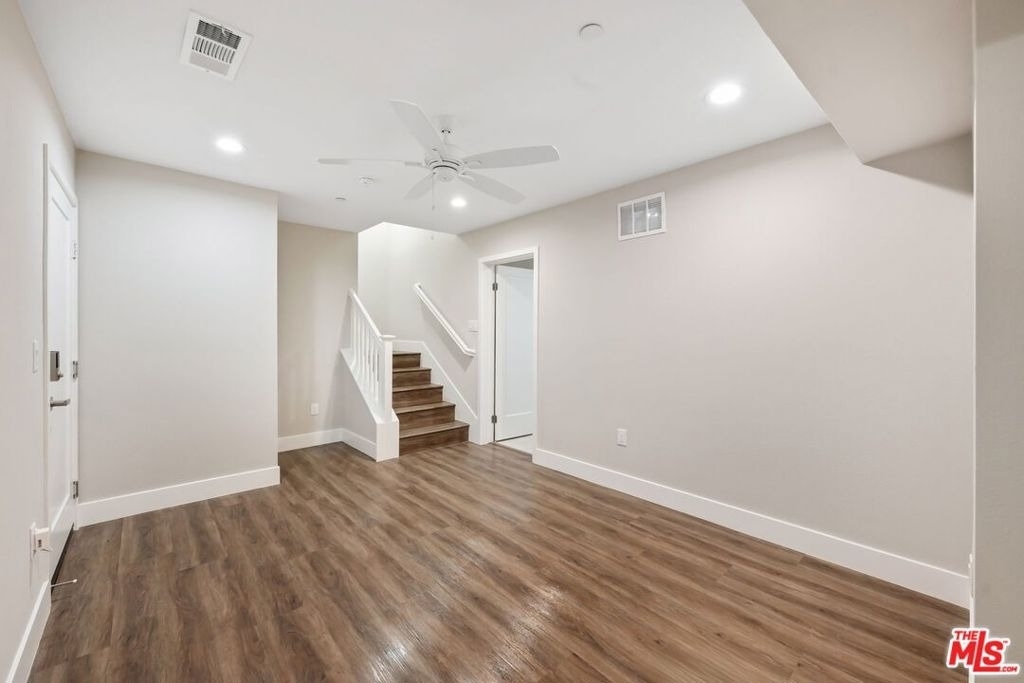 4429 Paxton Place - Photo 10