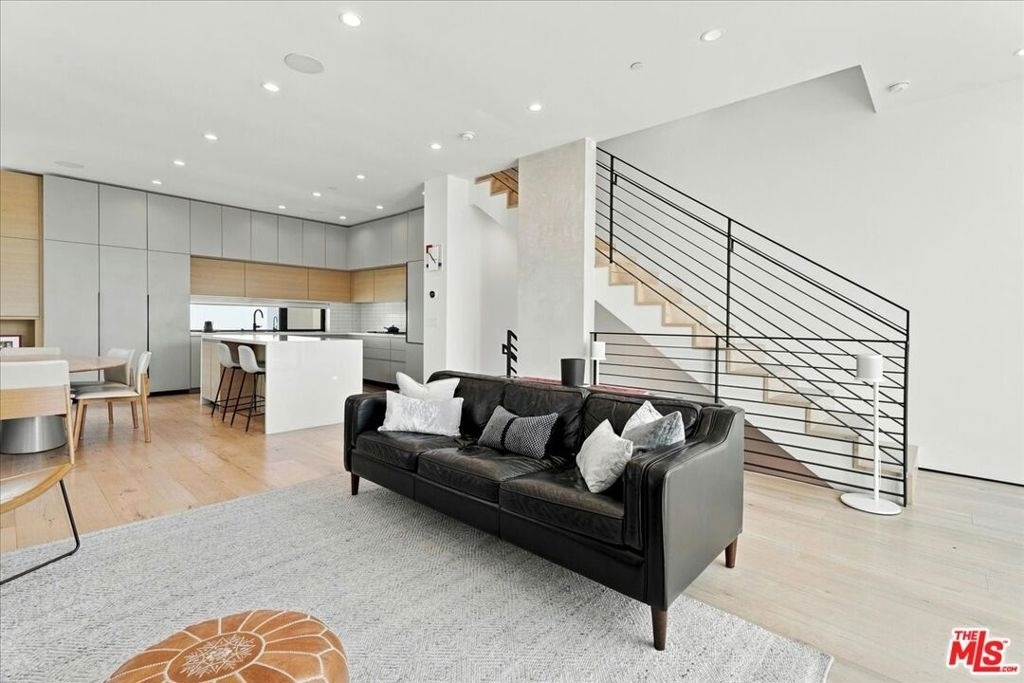 6077 1/2 Horner Street - Photo 5