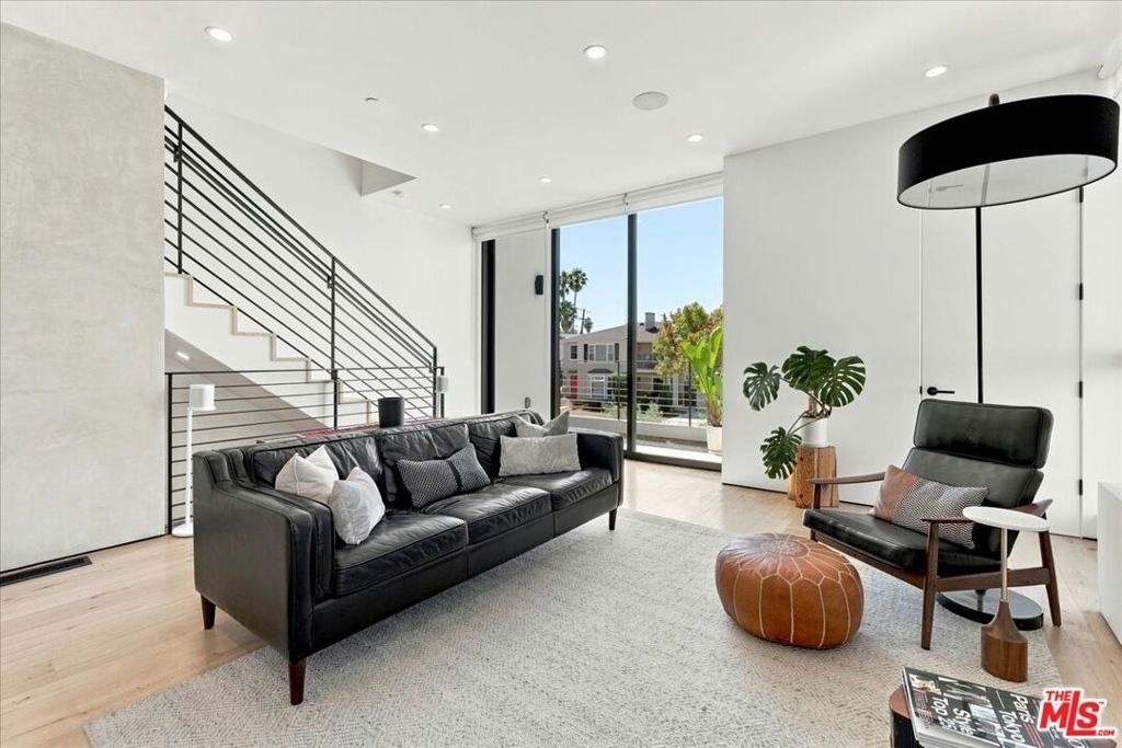 6077 1/2 Horner Street - Photo 12