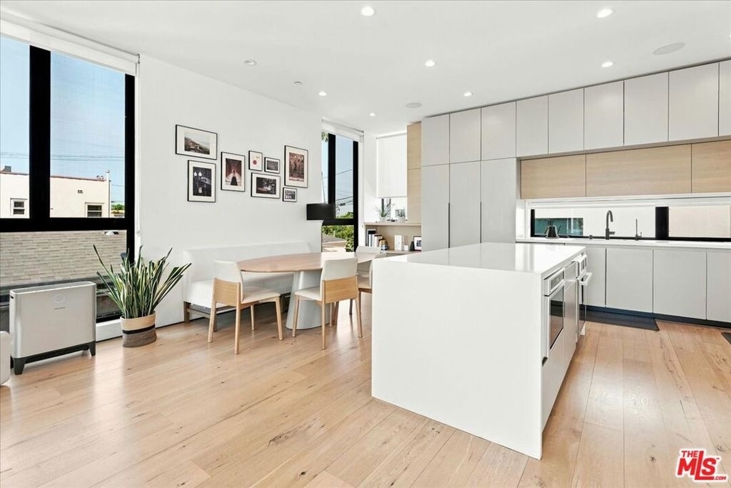 6077 1/2 Horner Street - Photo 2