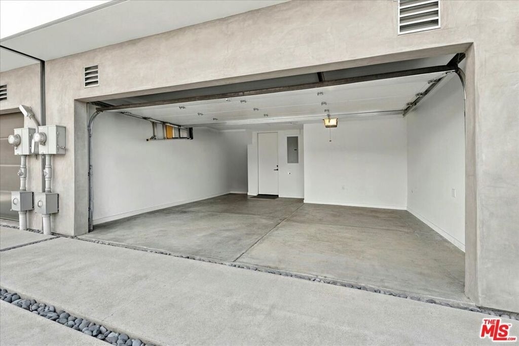 6077 1/2 Horner Street - Photo 29
