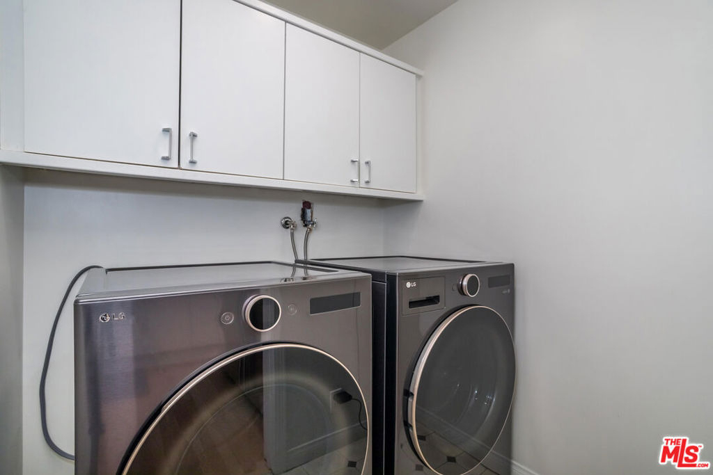 10724 Wilshire Boulevard - Photo 17