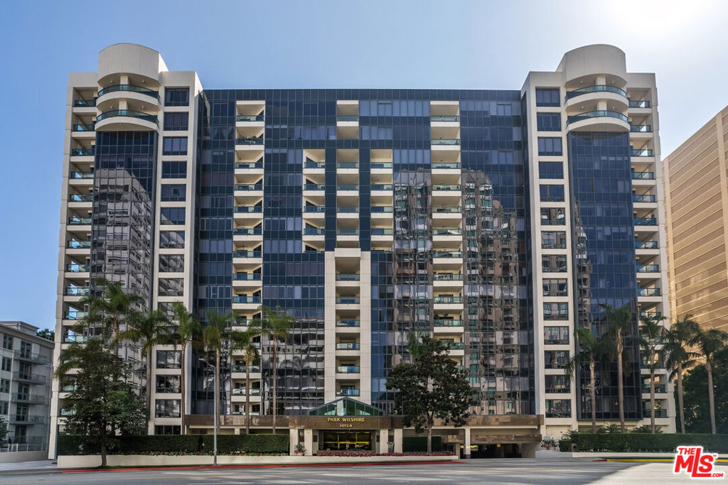10724 Wilshire Boulevard - Photo 25
