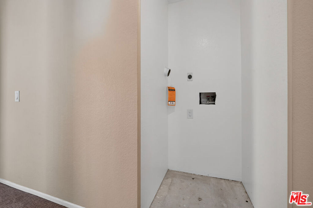 2554 Olive Drive - Photo 25