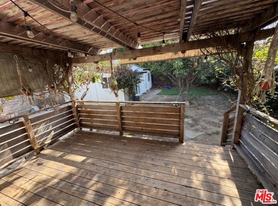 3957 Tivoli Avenue - Photo 29