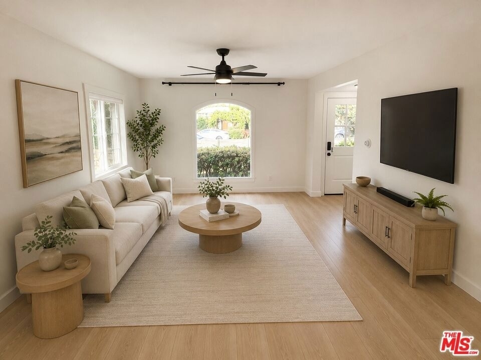 3957 Tivoli Avenue - Photo 4