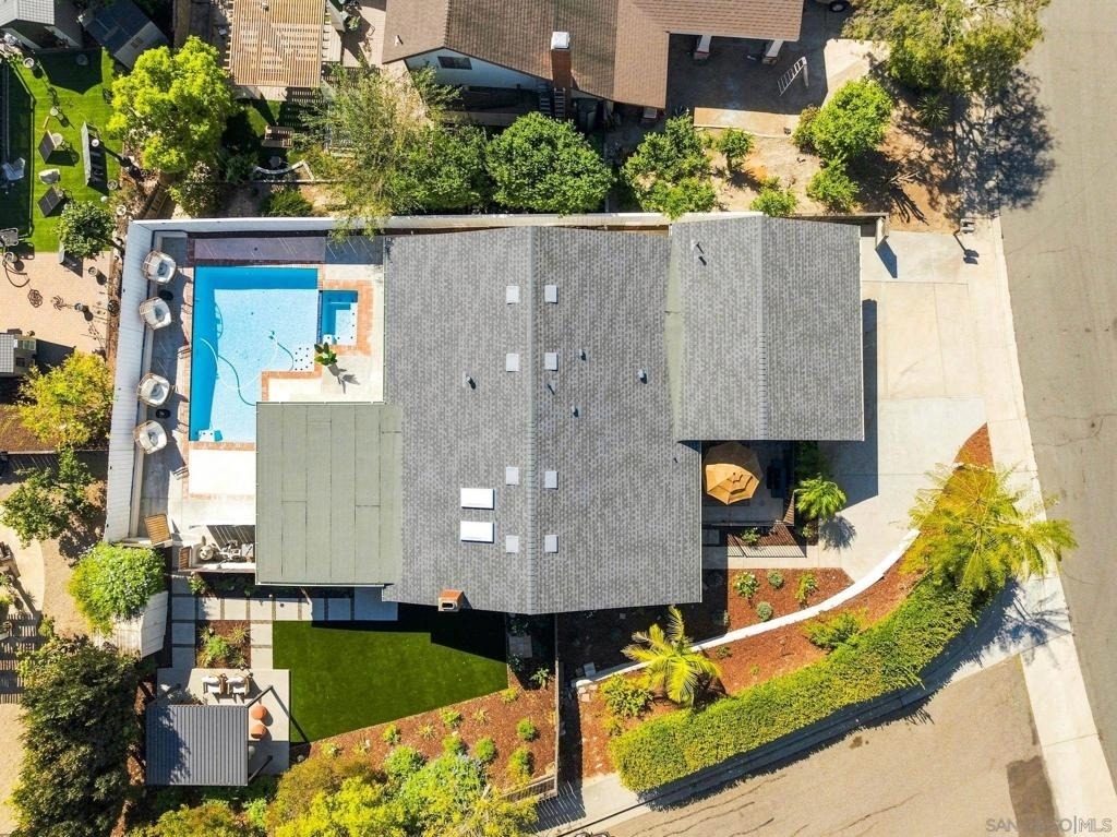 11489 Almazon St - Photo 4