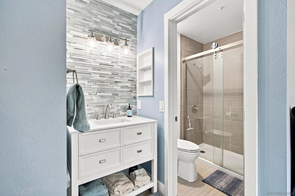 5704 Camino Del Cielo - Photo 12