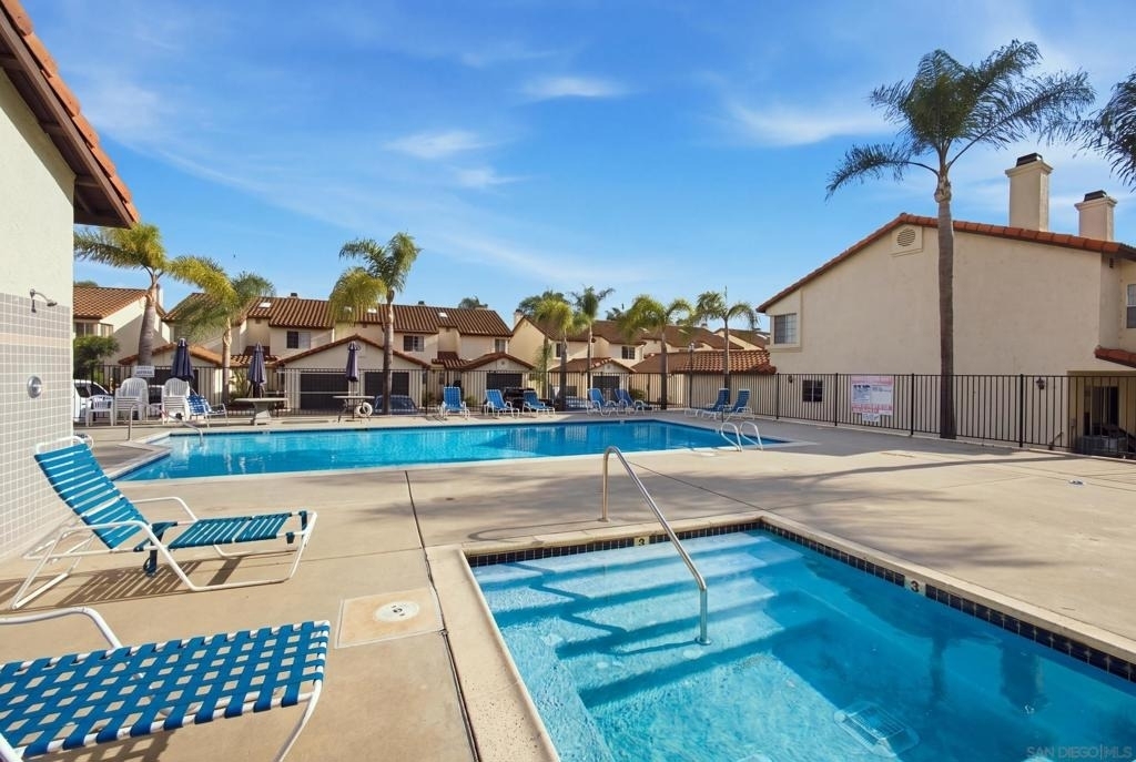 5704 Camino Del Cielo - Photo 22