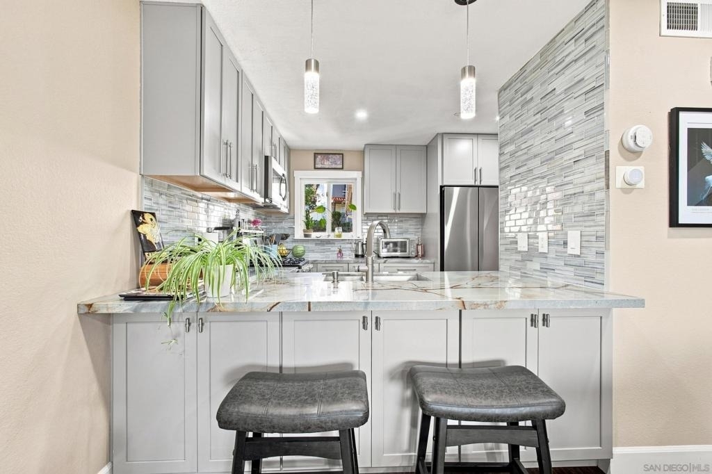 5704 Camino Del Cielo - Photo 0