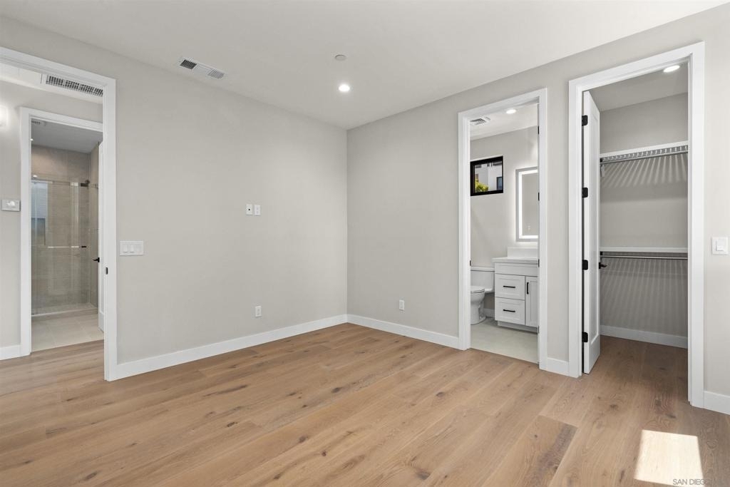 4647 Coronado Avenue - Photo 37