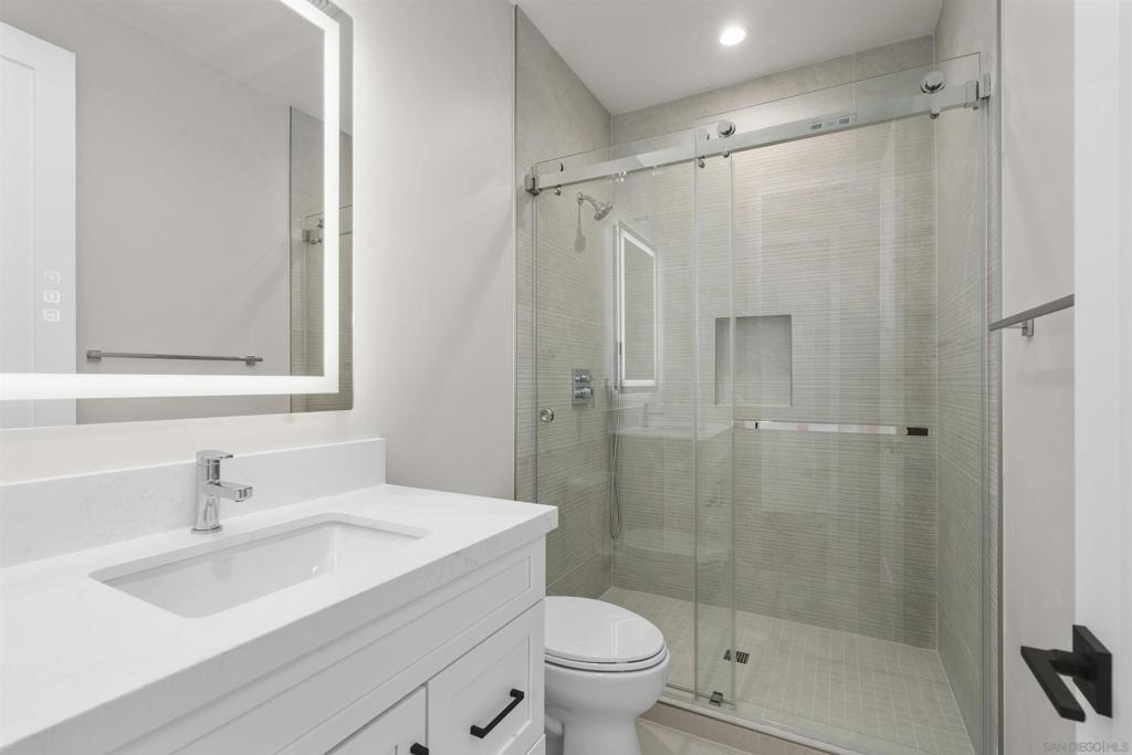 4647 Coronado Avenue - Photo 31