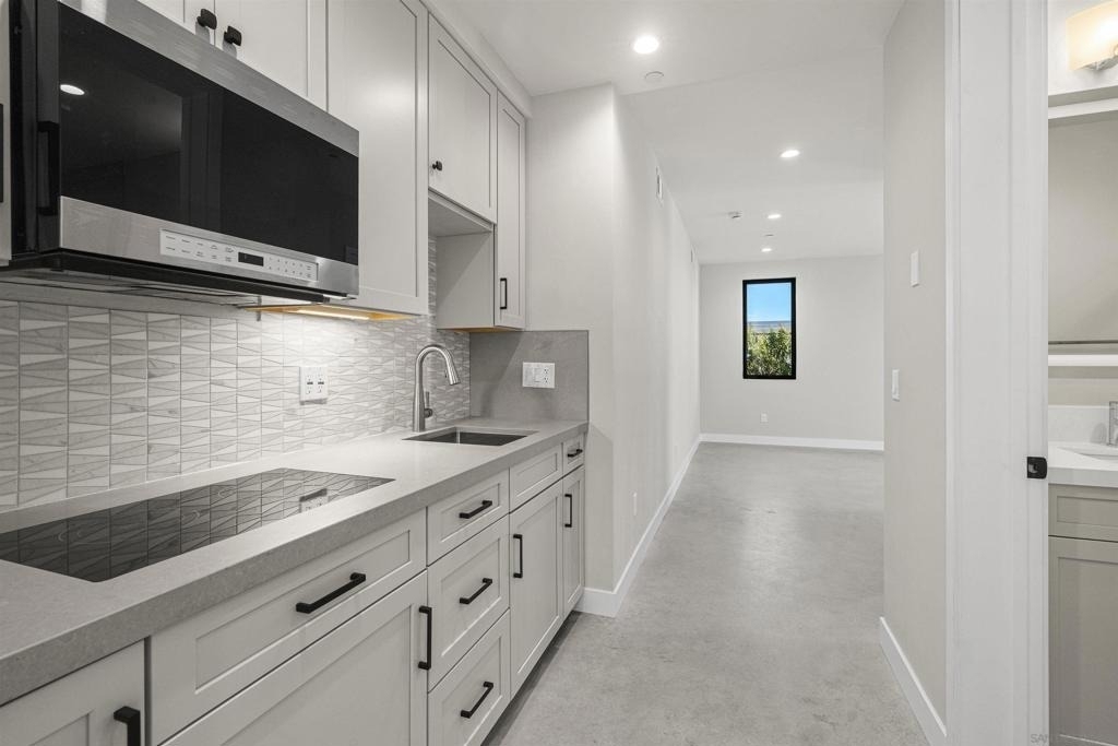 4647 Coronado Avenue - Photo 46