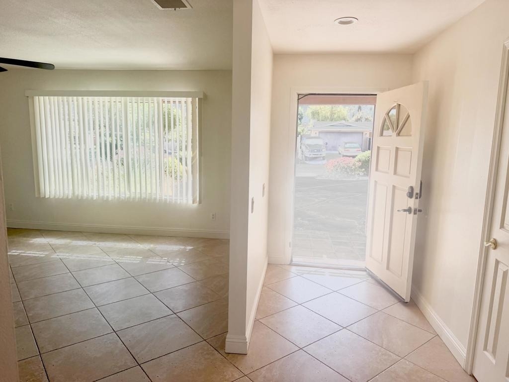43586 Virginia Avenue - Photo 12