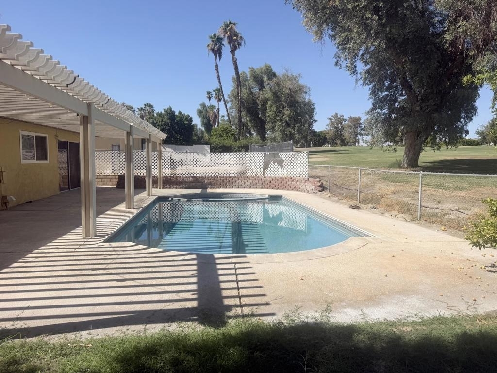 43586 Virginia Avenue - Photo 17