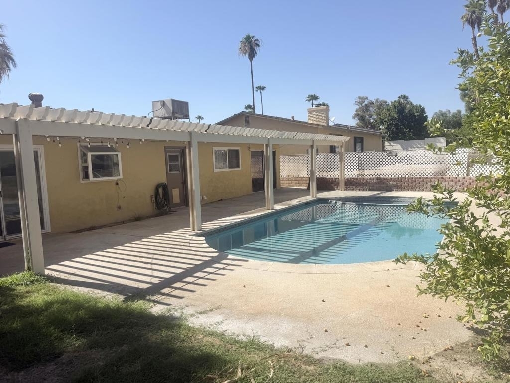 43586 Virginia Avenue - Photo 18