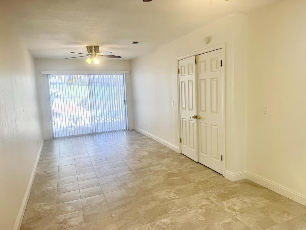 43586 Virginia Avenue - Photo 8