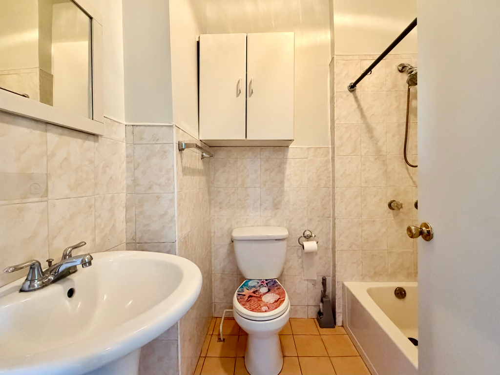 1359 Prospect Place - Photo 8