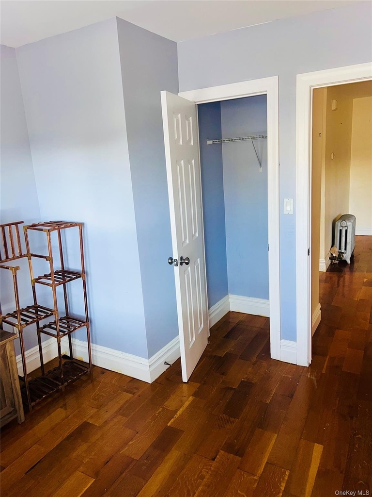 190-60 111th Avenue - Photo 9