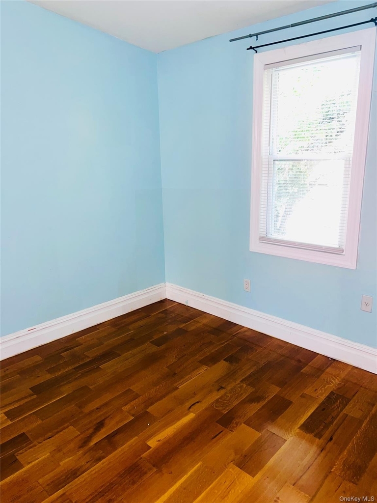 190-60 111th Avenue - Photo 14