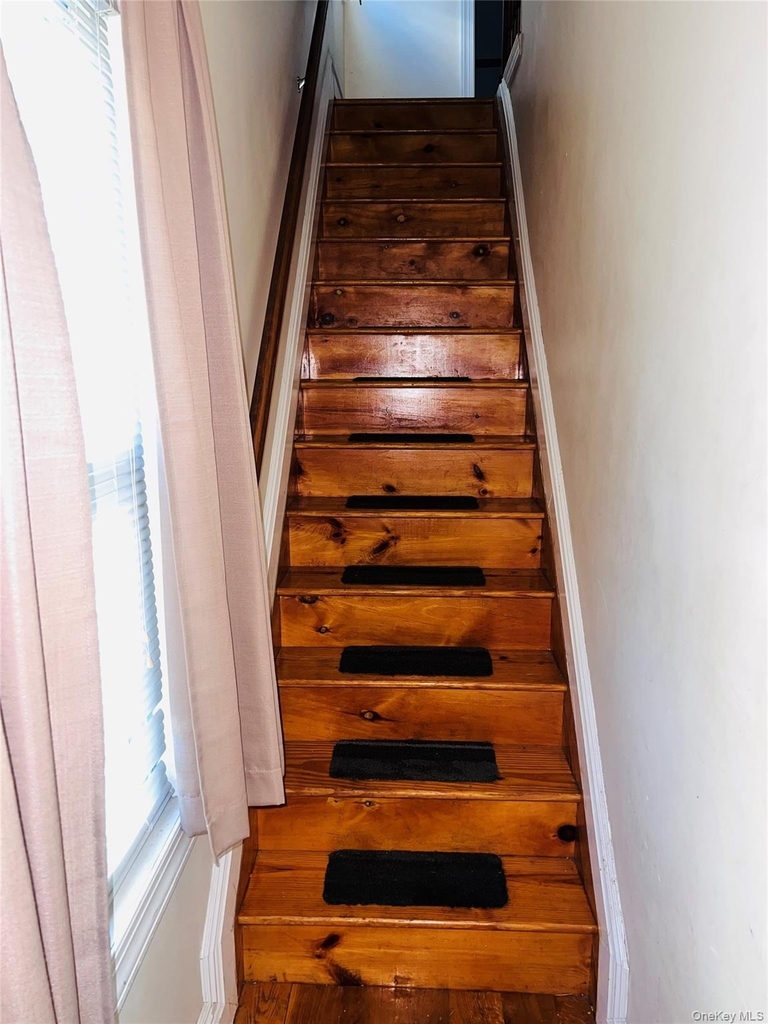 190-60 111th Avenue - Photo 22