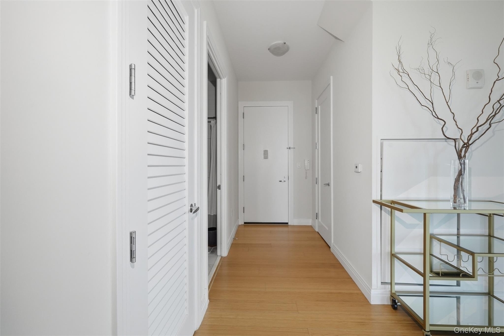 701 Ridge Hill Boulevard - Photo 15