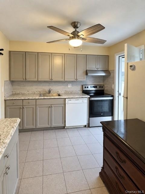 306 Peters Avenue - Photo 2